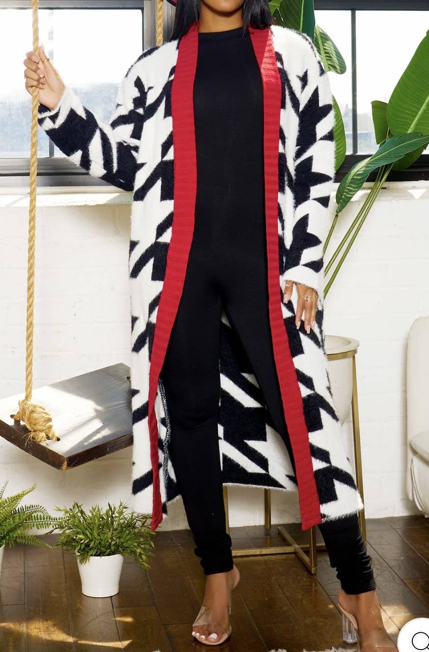 MULTI COLOR PATTERN OVER-SIZED KNIT LONG SEATER CARDIGAN