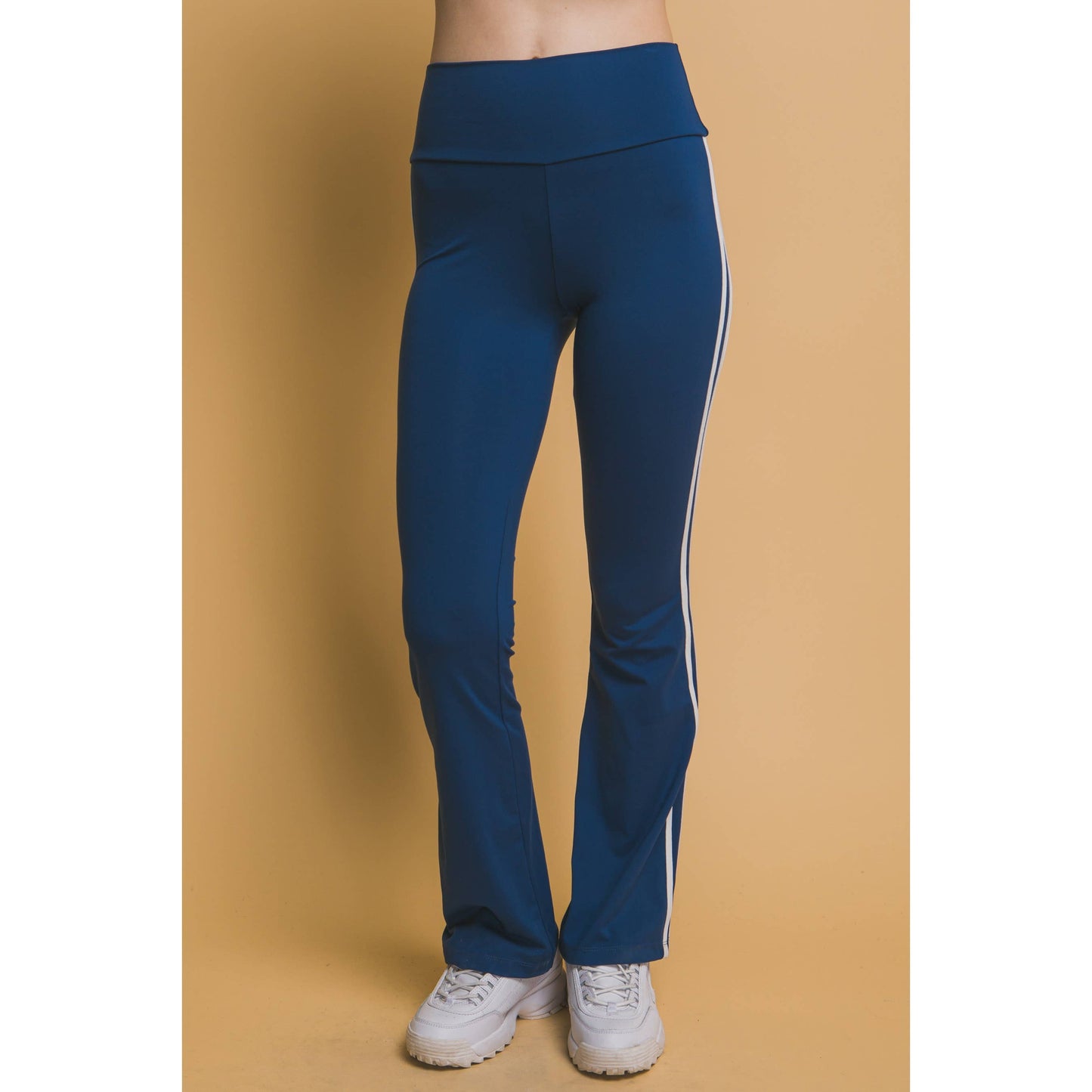 Flared Leggings With Double Side Stripe