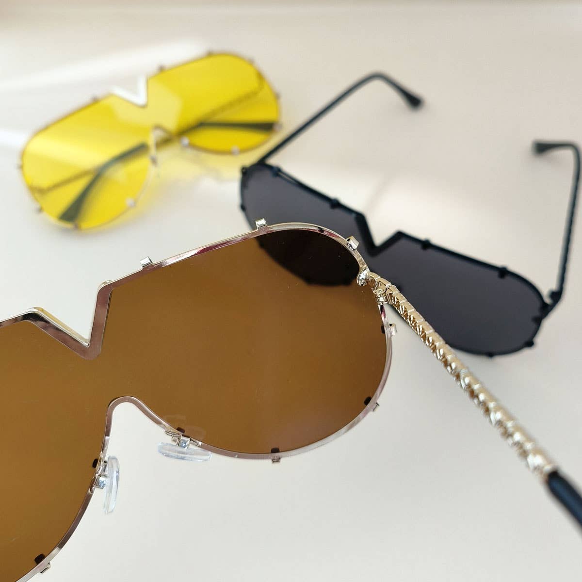 METAL FRAME ONE-PIECE LENSES SUNGLASSES_CWASG0370