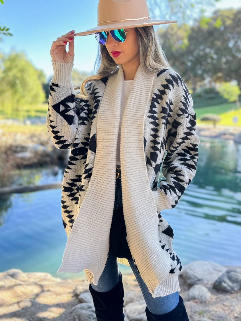 Trendy Beige Aztec Printed Lightweight Cardigan with Pockets