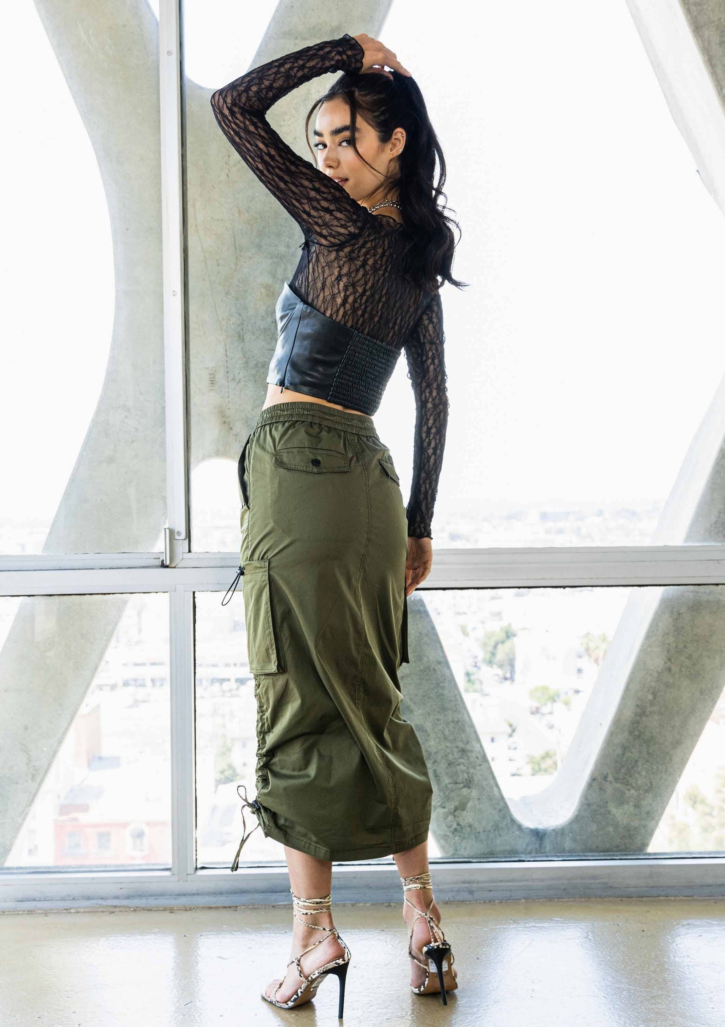 Drawstring Side Flap Y2K Cargo Column Skirt: S / Olive