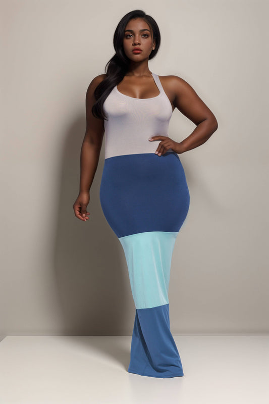 PLUS SIZE Sleeveless color block maxi dress