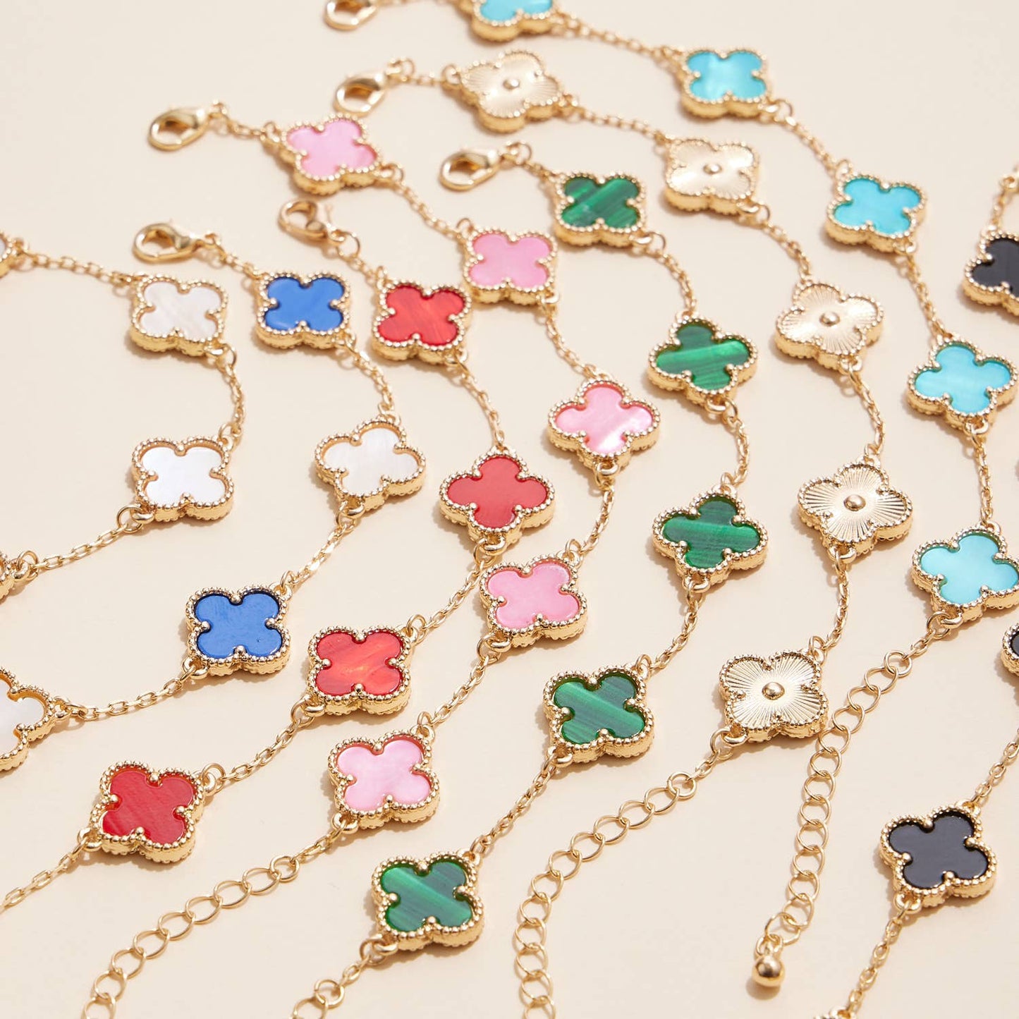 Clover Charms Basic Bracelet