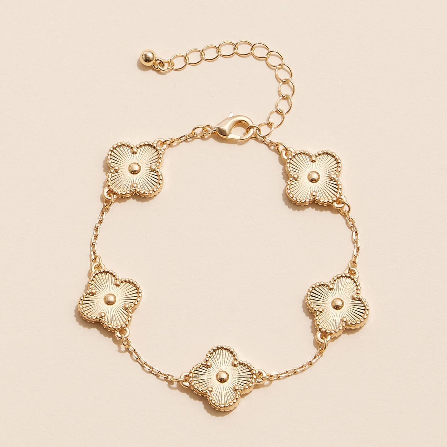 Clover Charms Basic Bracelet