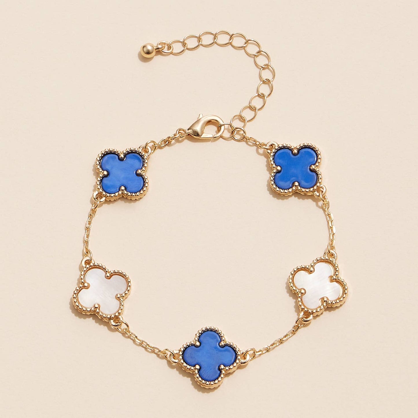 Clover Charms Basic Bracelet