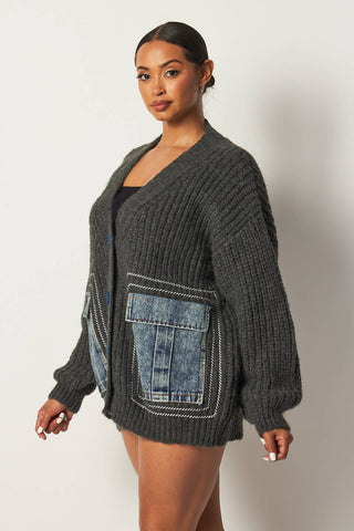 Oversized cardigan with unique denim pockets on the front