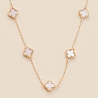 Clover Shell Charms Short Necklace