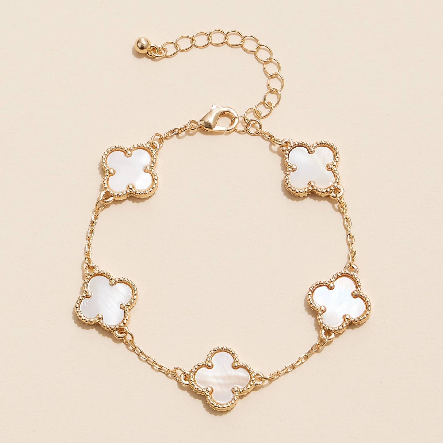 Clover Charms Basic Bracelet